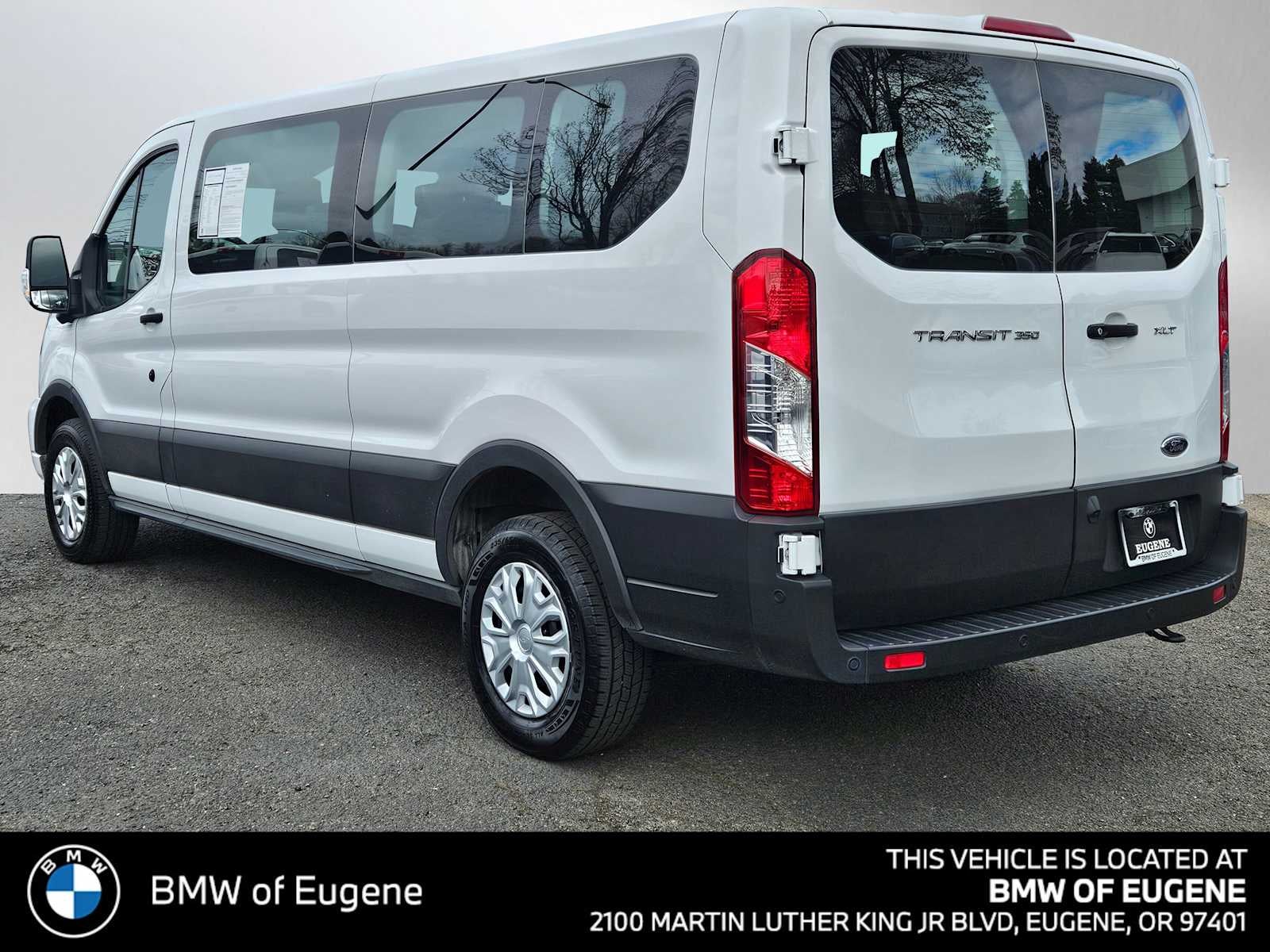 2023 Ford Transit Passenger Wagon XLT
