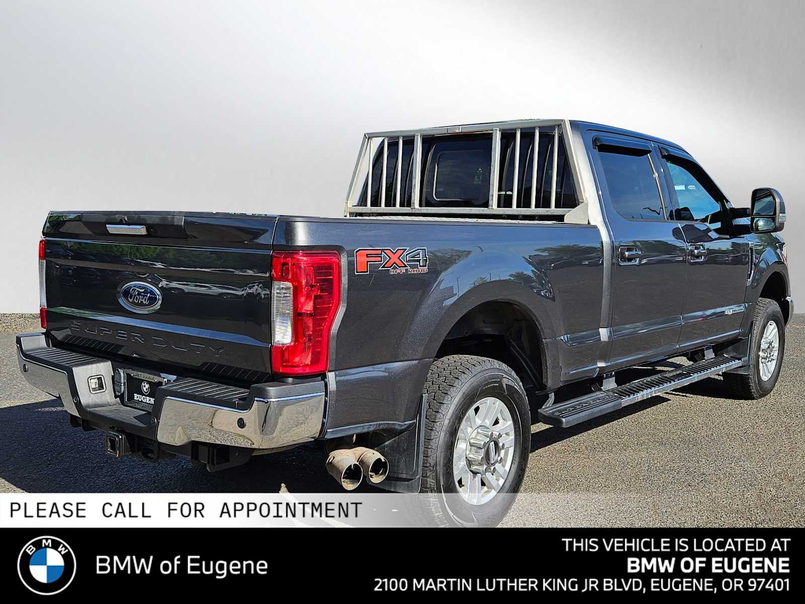 2017 Ford Super Duty F-350 SRW Pickup Lariat