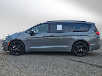 2025 Chrysler Pacifica Limited