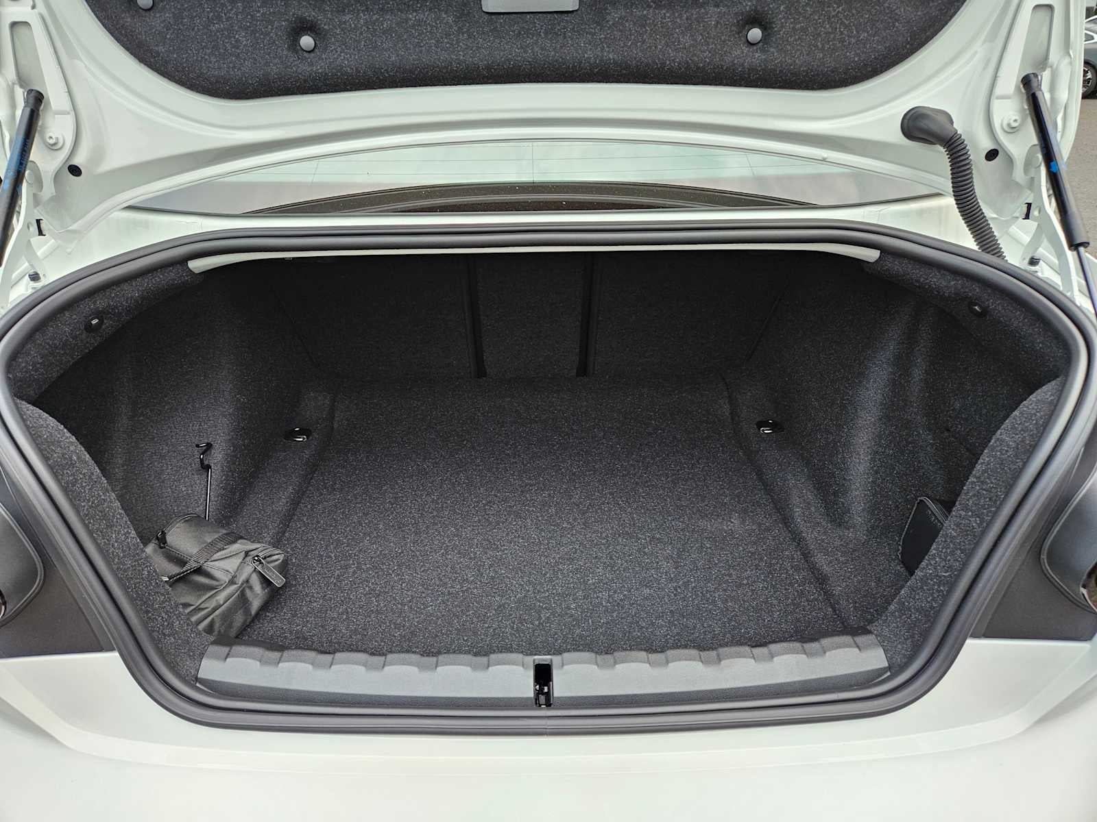 2025 BMW 2 Series 230i xDrive