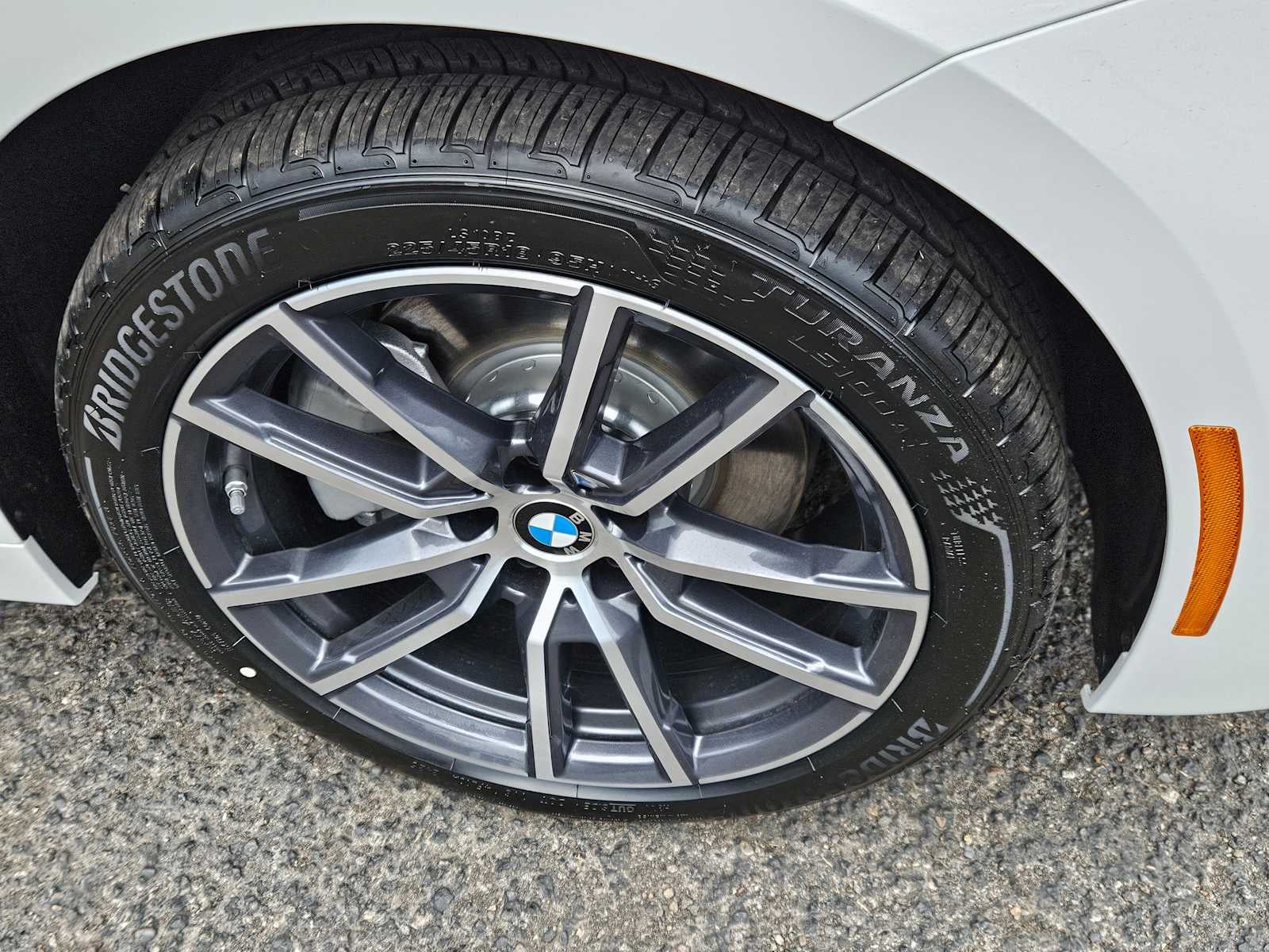 2025 BMW 2 Series 230i xDrive