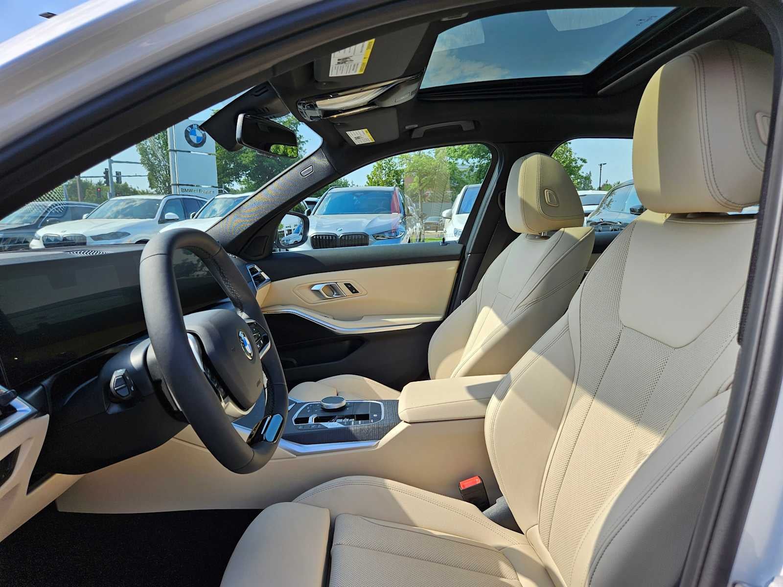 2025 BMW 3 Series 330i xDrive