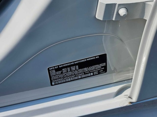 2025 BMW 3 Series 330i xDrive