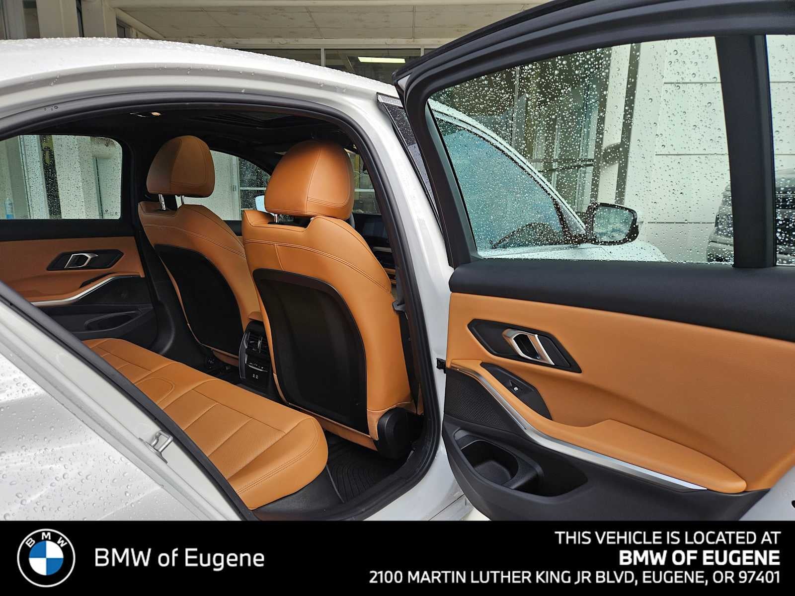 2025 BMW 3 Series 330i xDrive