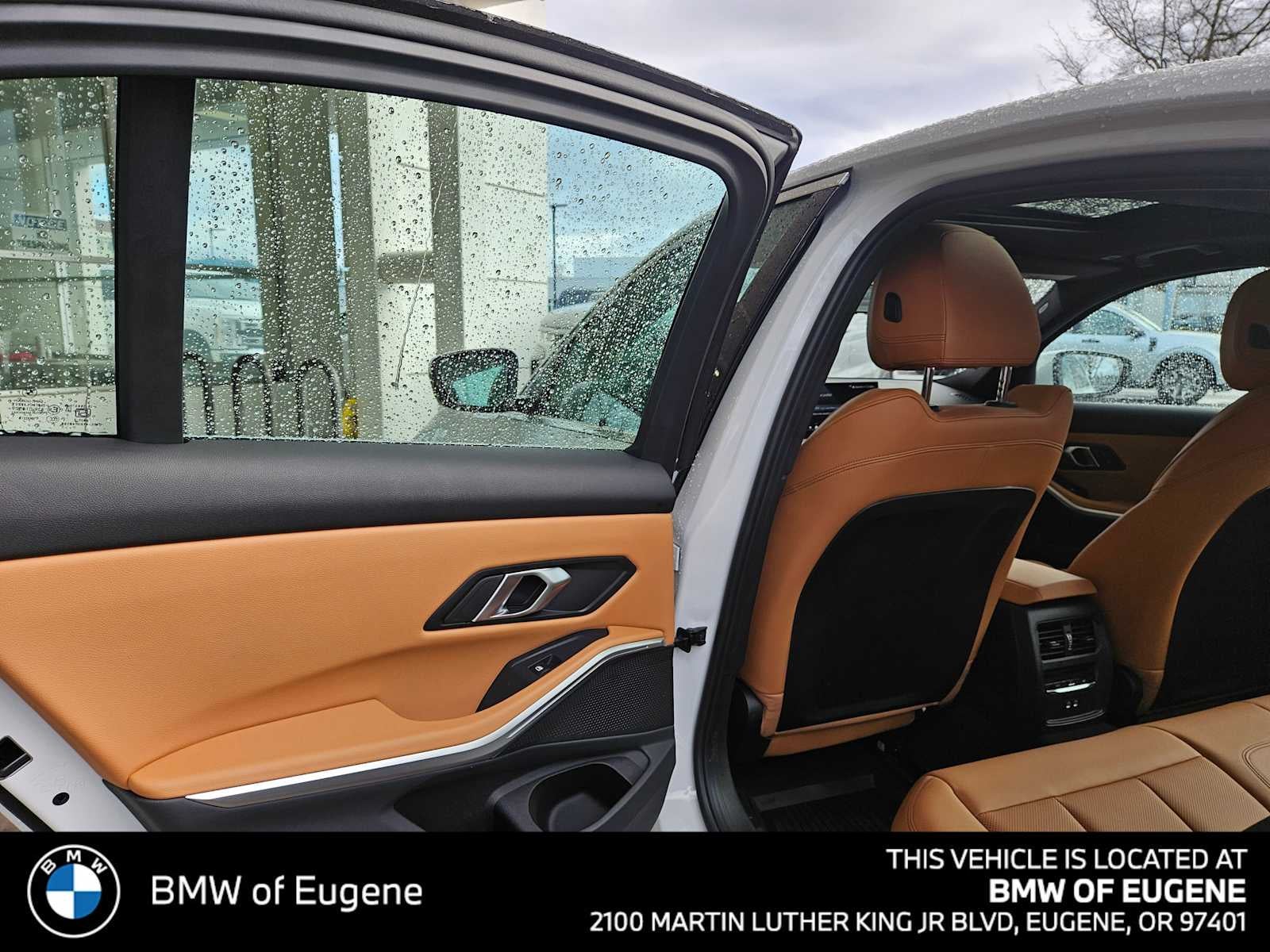2025 BMW 3 Series 330i xDrive