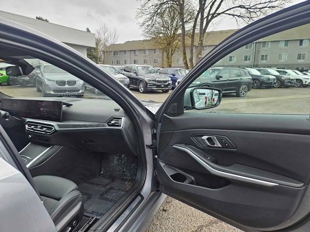 2024 BMW 330i xDrive 330i xDrive