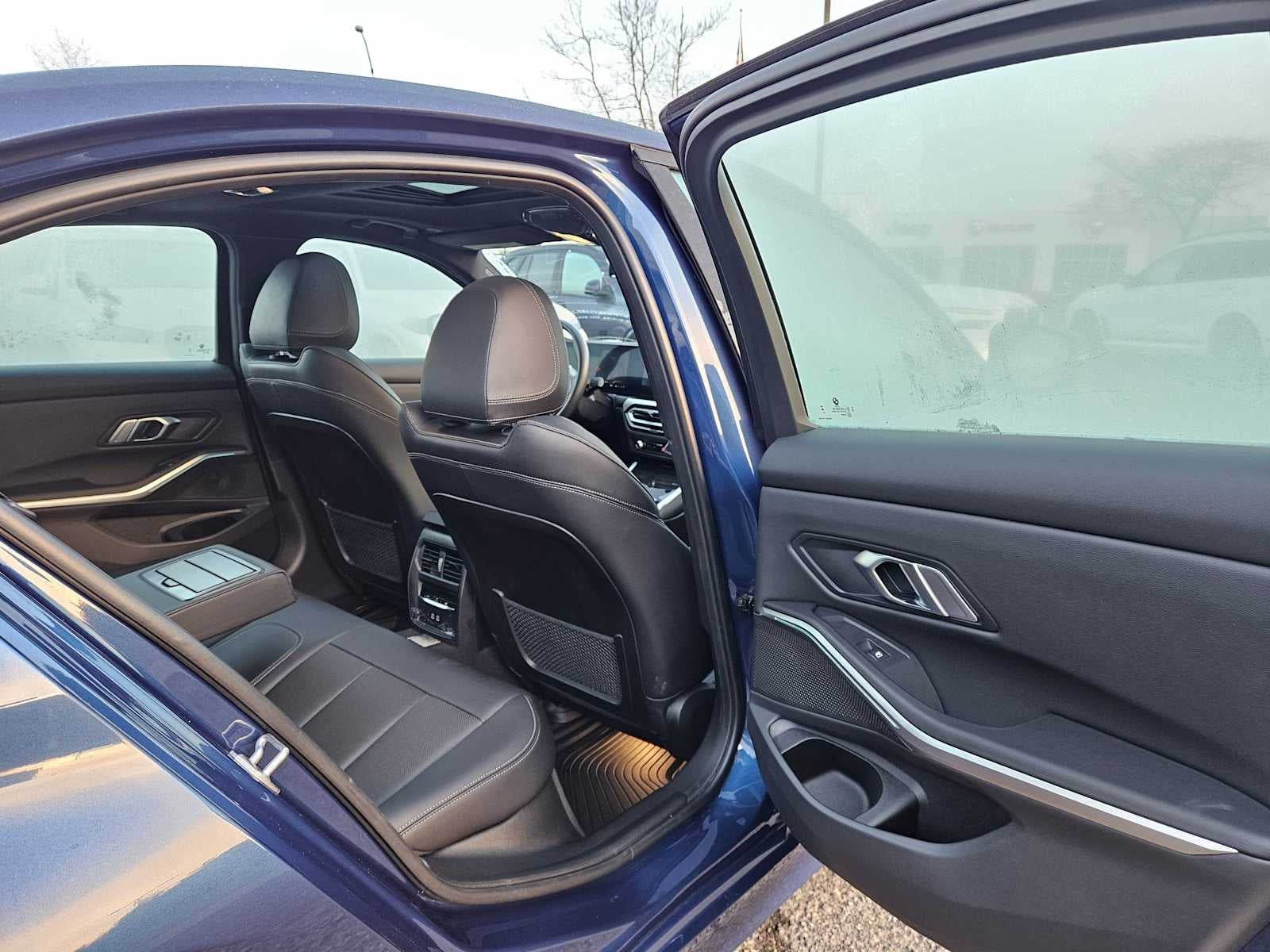 2023 BMW 3 Series 330i xDrive