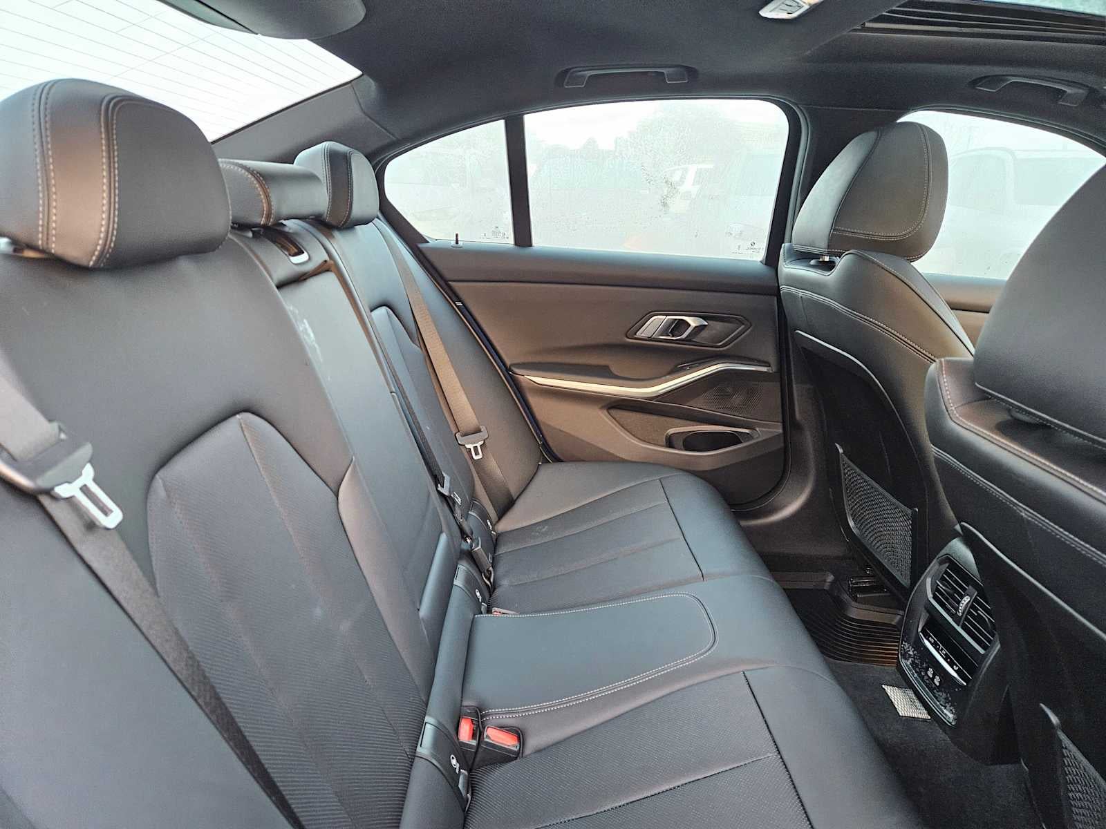 2023 BMW 3 Series 330i xDrive