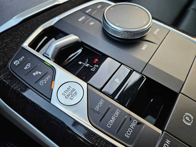 2023 BMW 3 Series 330i xDrive