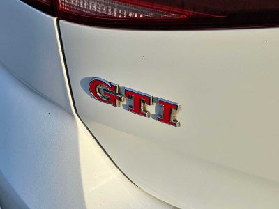 2019 Volkswagen Golf GTI SE