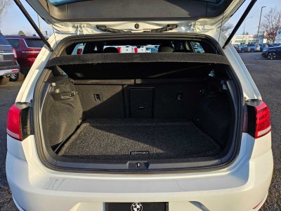 2019 Volkswagen Golf GTI SE