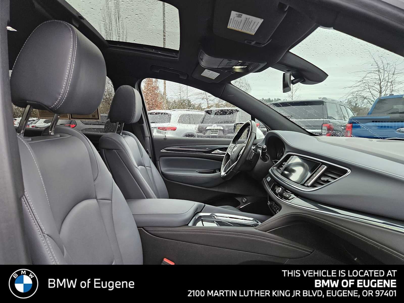 2023 Buick Enclave Essence