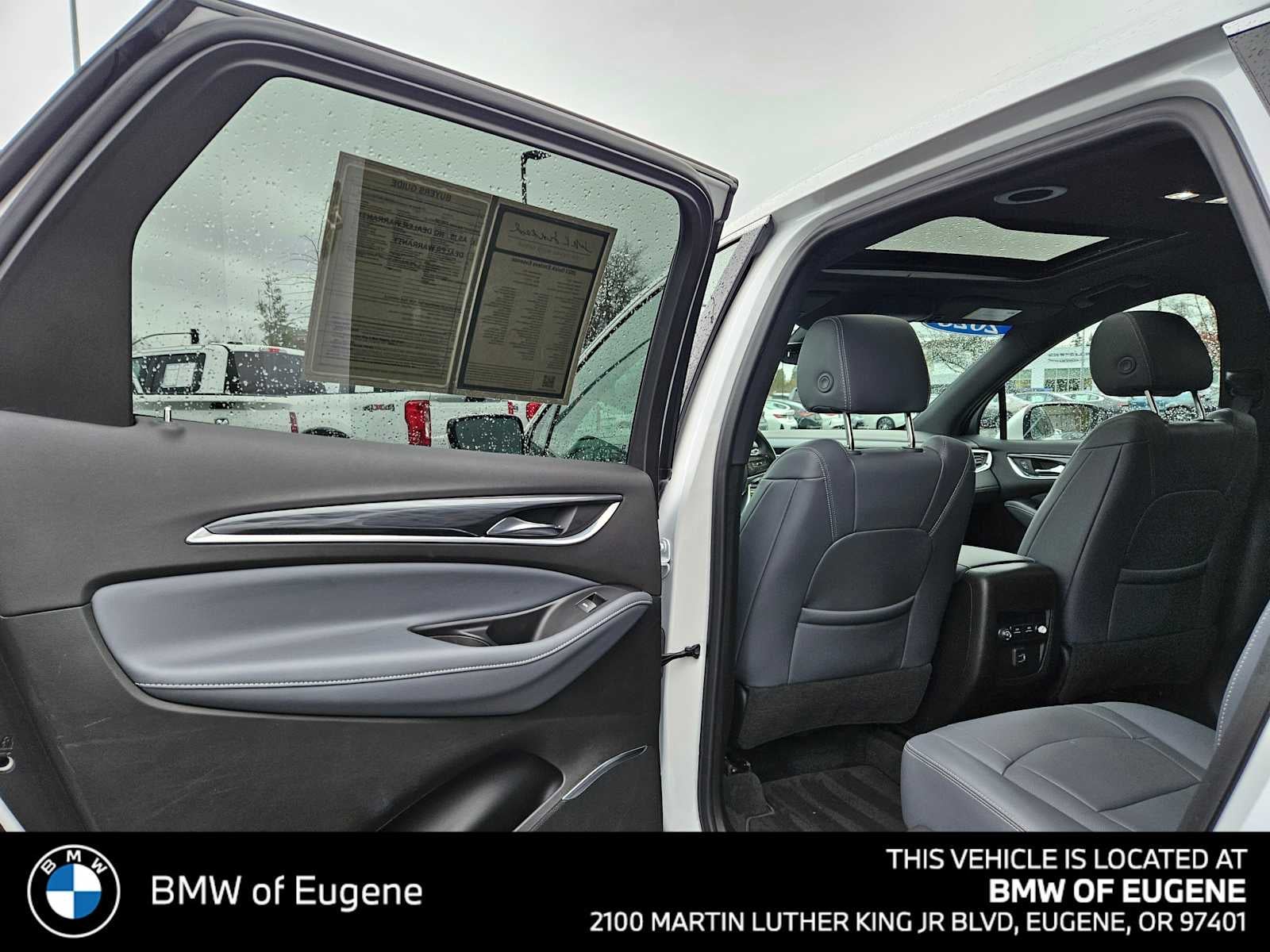 2023 Buick Enclave Essence