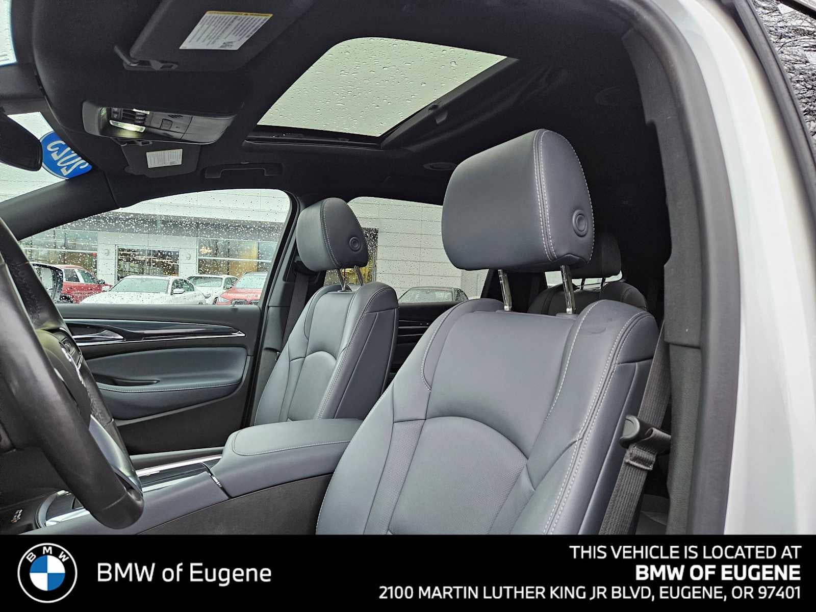 2023 Buick Enclave Essence