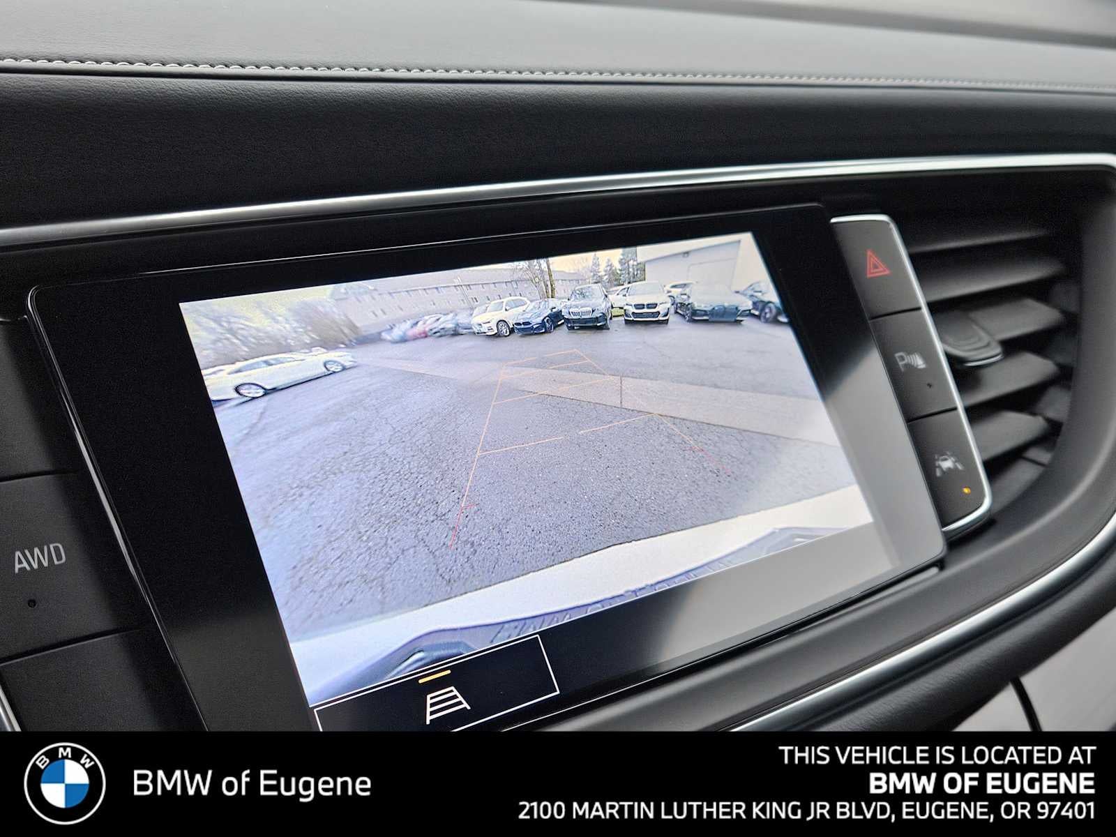 2023 Buick Enclave Essence