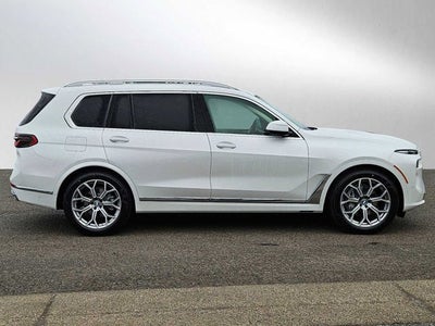 2026 BMW X7 xDrive40i xDrive40i