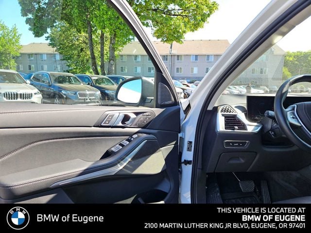 2025 BMW X7 xDrive40i xDrive40i