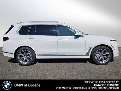 2025 BMW X7 xDrive40i xDrive40i