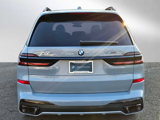 2026 BMW X7 xDrive40i