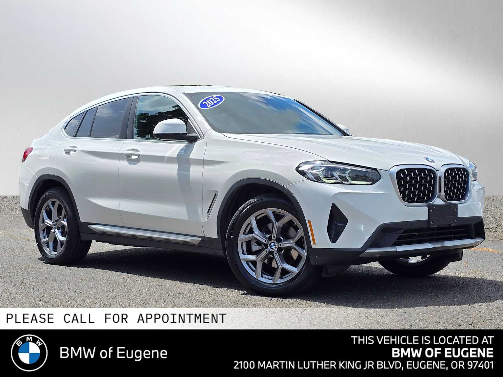 2025 BMW X4 xDrive30i xDrive30i