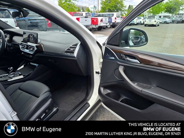 2025 BMW X4 xDrive30i xDrive30i