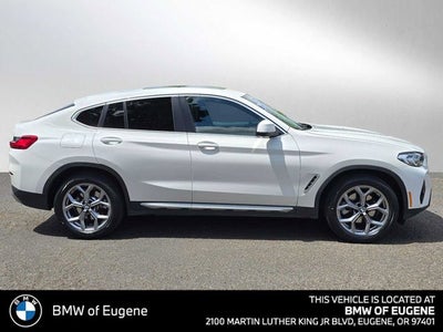 2025 BMW X4 xDrive30i xDrive30i
