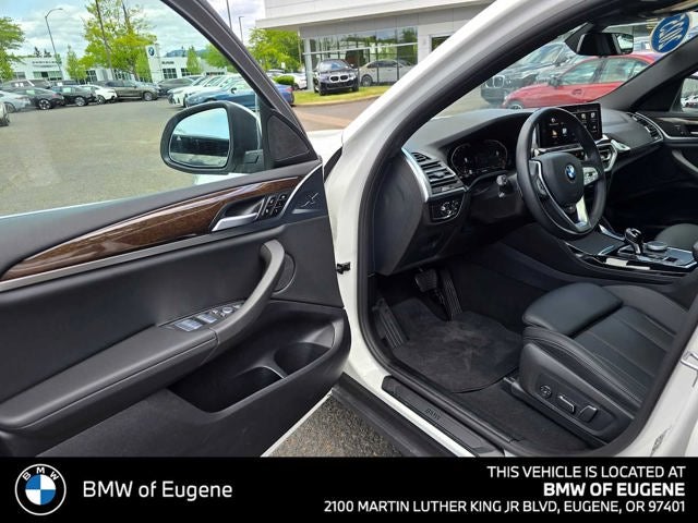 2025 BMW X4 xDrive30i xDrive30i