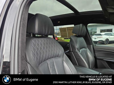 2023 BMW X7 M60i M60i