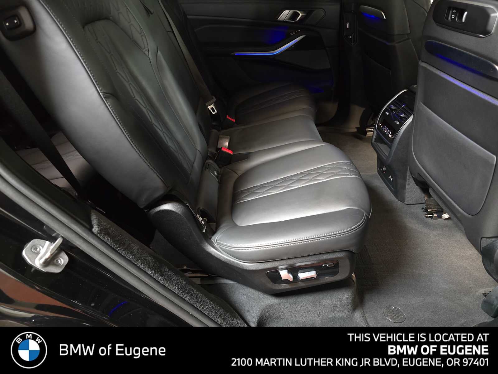 2023 BMW X7 M60i M60i