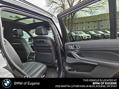 2023 BMW X7 M60i M60i