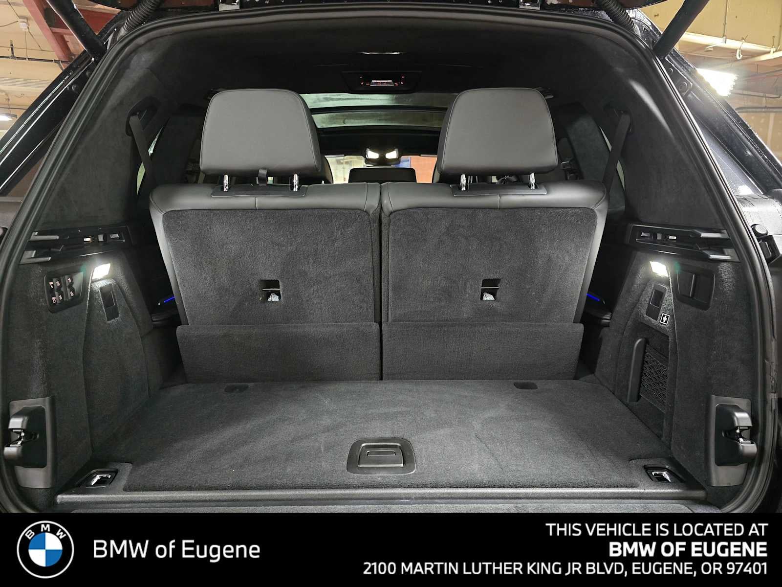 2023 BMW X7 M60i M60i