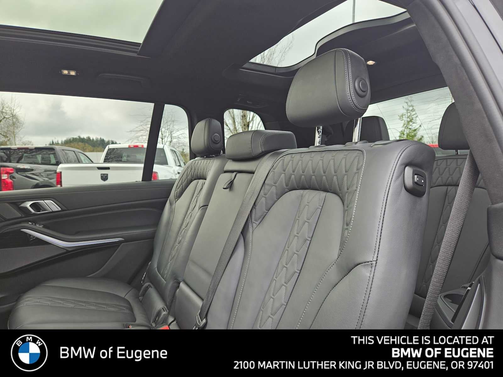 2023 BMW X7 M60i M60i