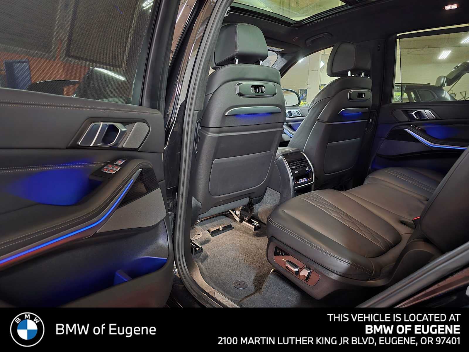 2023 BMW X7 M60i M60i