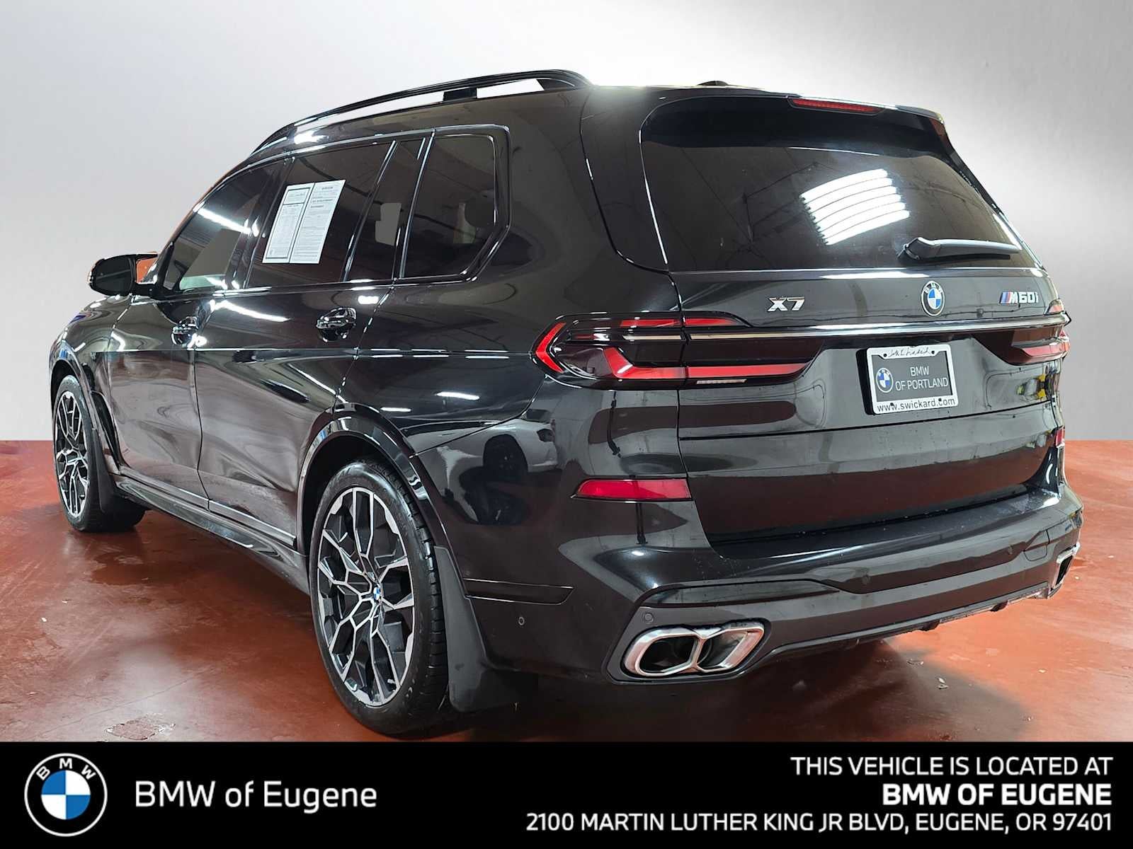2023 BMW X7 M60i M60i