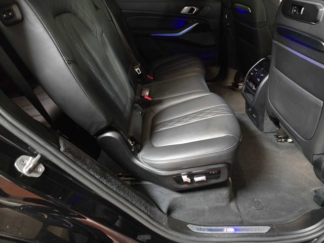 2023 BMW X7 M60i M60i