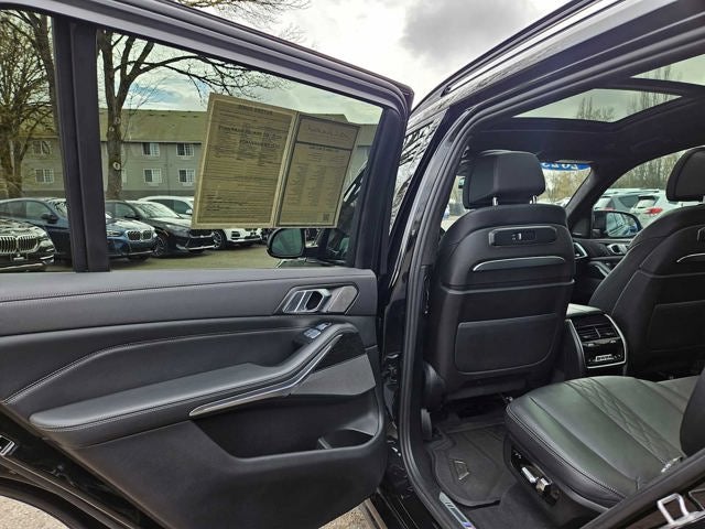 2023 BMW X7 M60i M60i