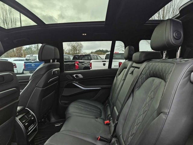 2023 BMW X7 M60i M60i