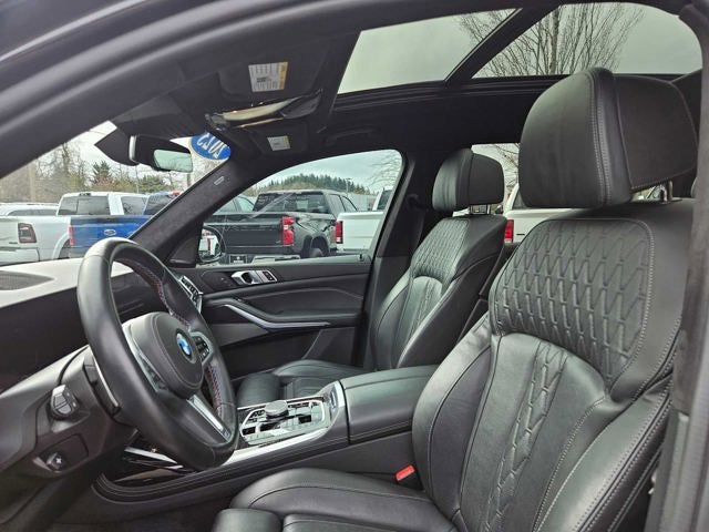 2023 BMW X7 M60i M60i
