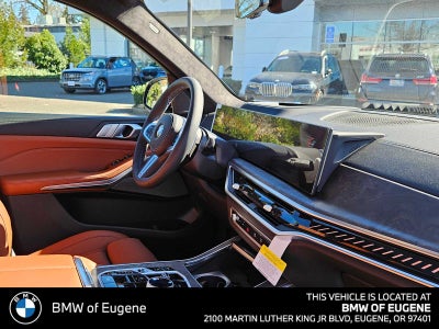 2026 BMW X7 M60i M60i