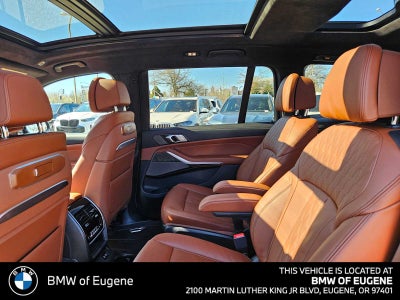 2026 BMW X7 M60i M60i