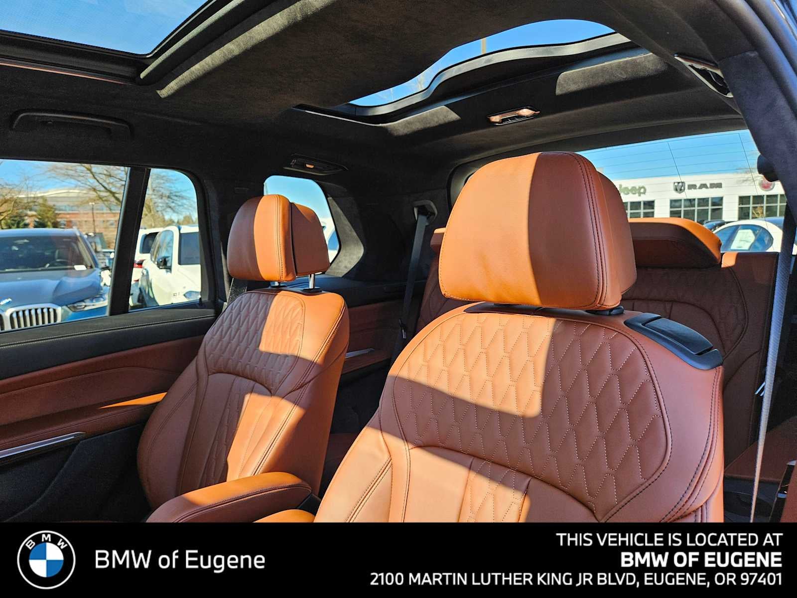 2026 BMW X7 M60i M60i