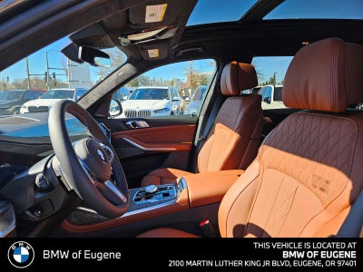2026 BMW X7 M60i M60i