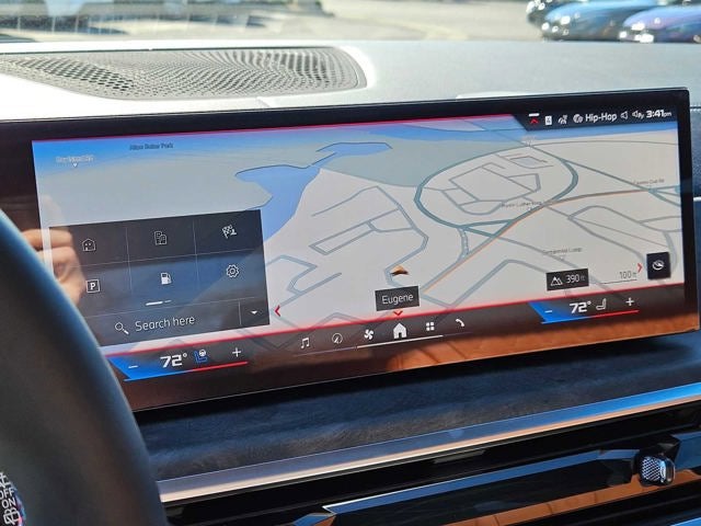 2026 BMW X7 M60i M60i