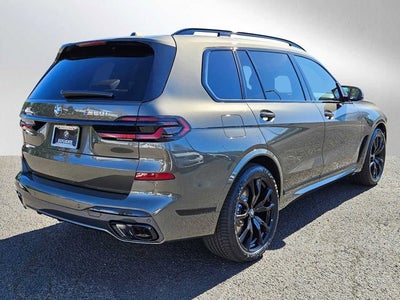 2026 BMW X7 M60i M60i