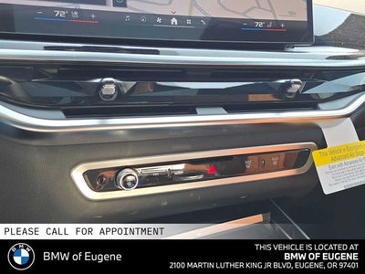 2027 BMW X7 M60i