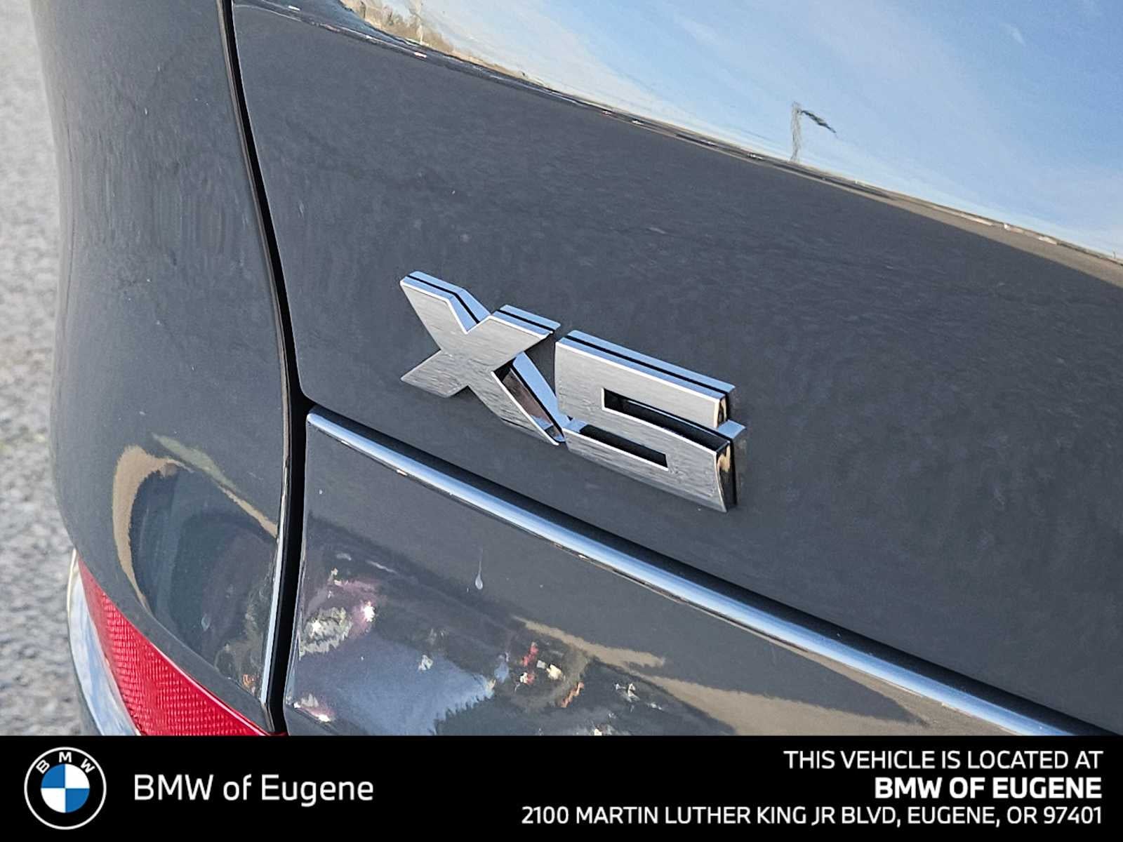 2026 BMW X5 M60i M60i