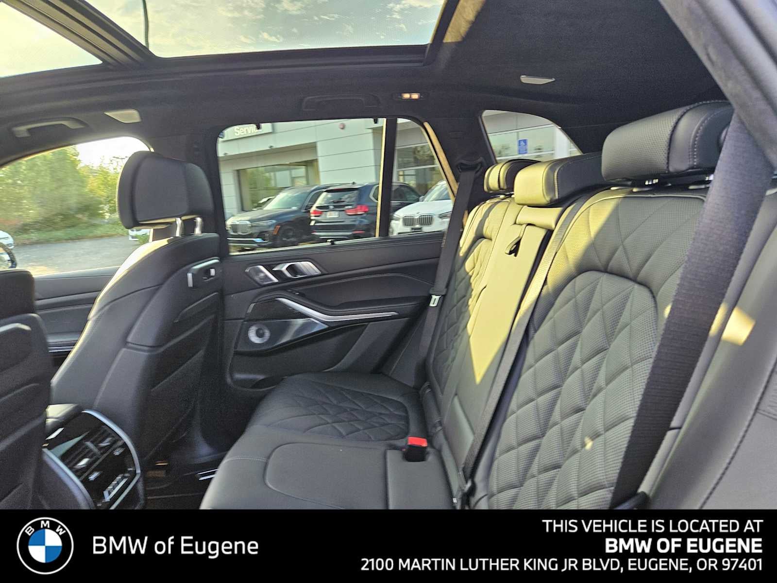 2026 BMW X5 M60i M60i