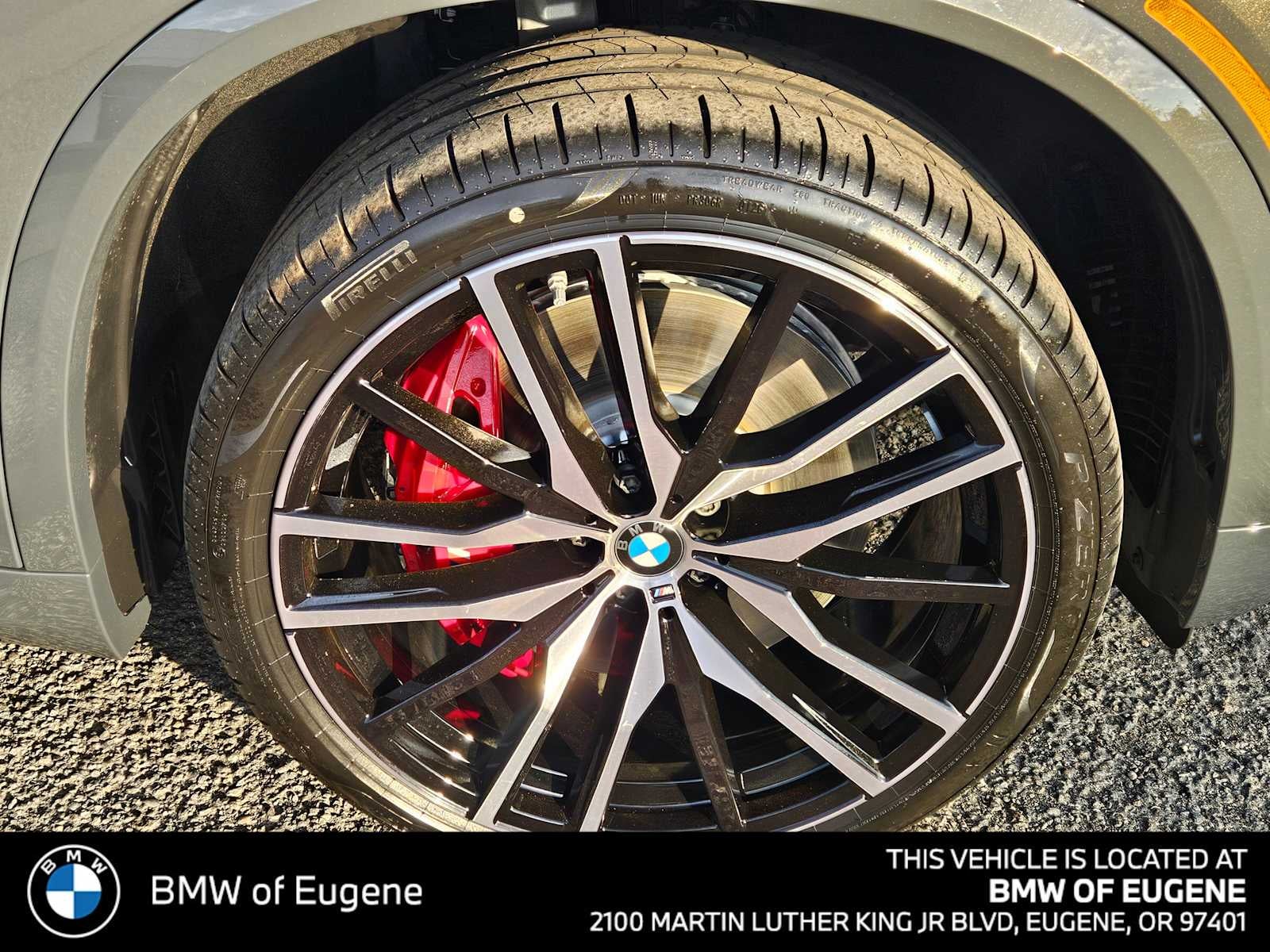2026 BMW X5 M60i M60i