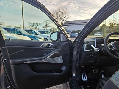 2026 BMW X5 M60i M60i