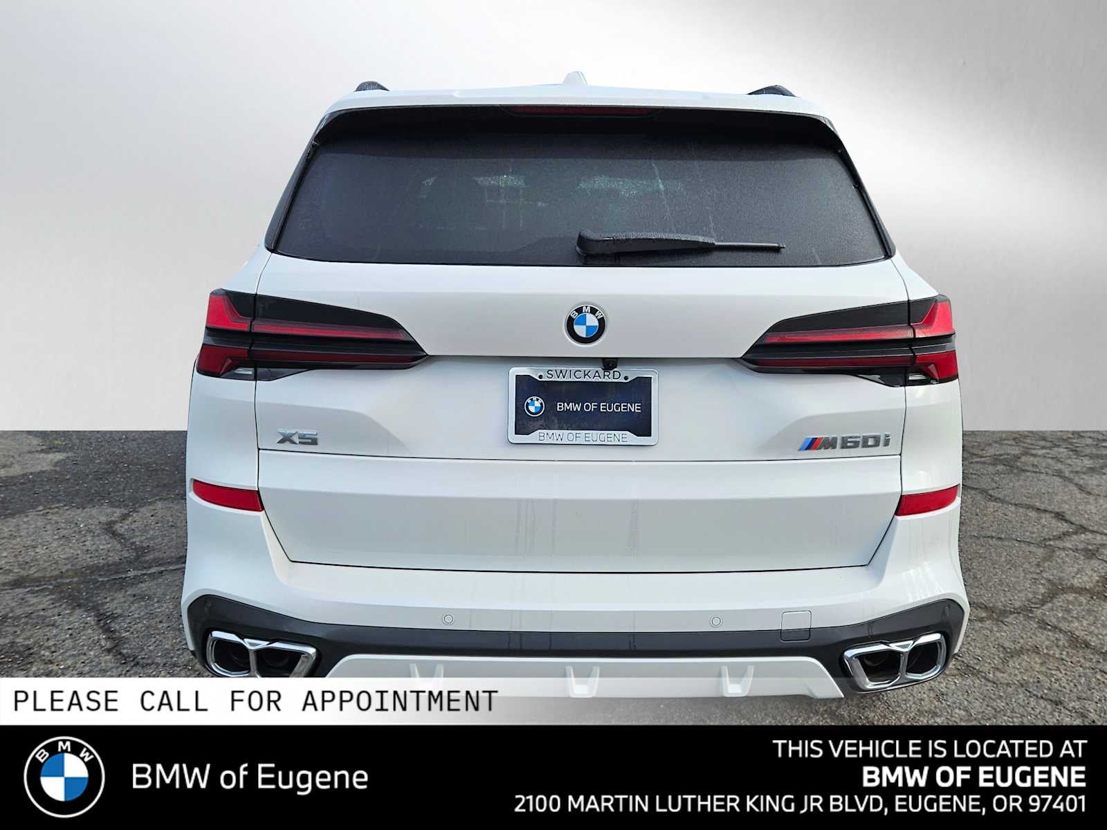 2026 BMW X5 M60i M60i